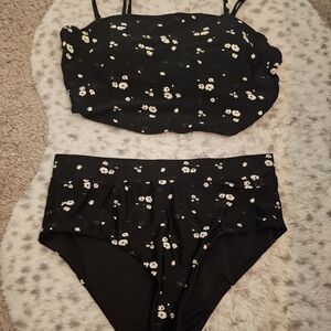 Geode Swimwear Floral Set